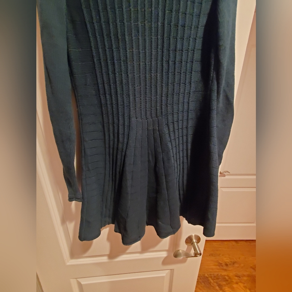 Cardigan - Picture 8 of 12